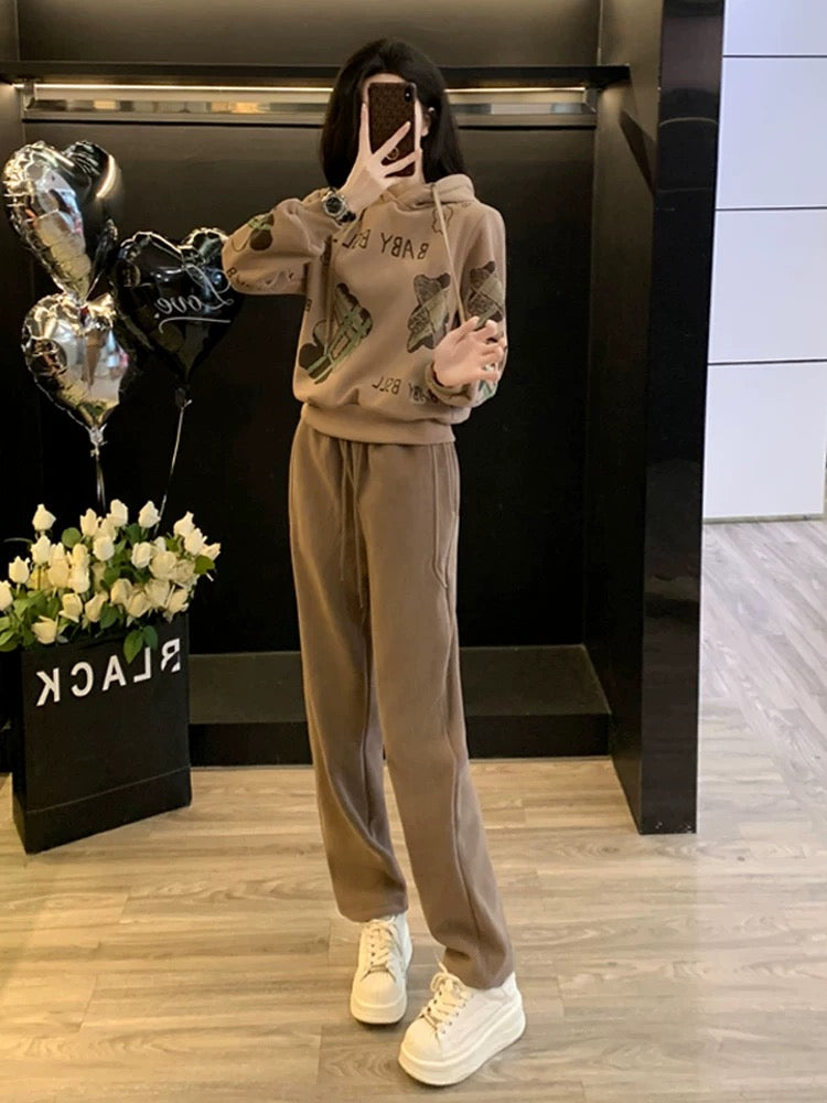 Hong Kong style sports and leisure suit for women spring and autumn 2024 new fashion fashionable street hooded sweatshirt and pants two-piece set