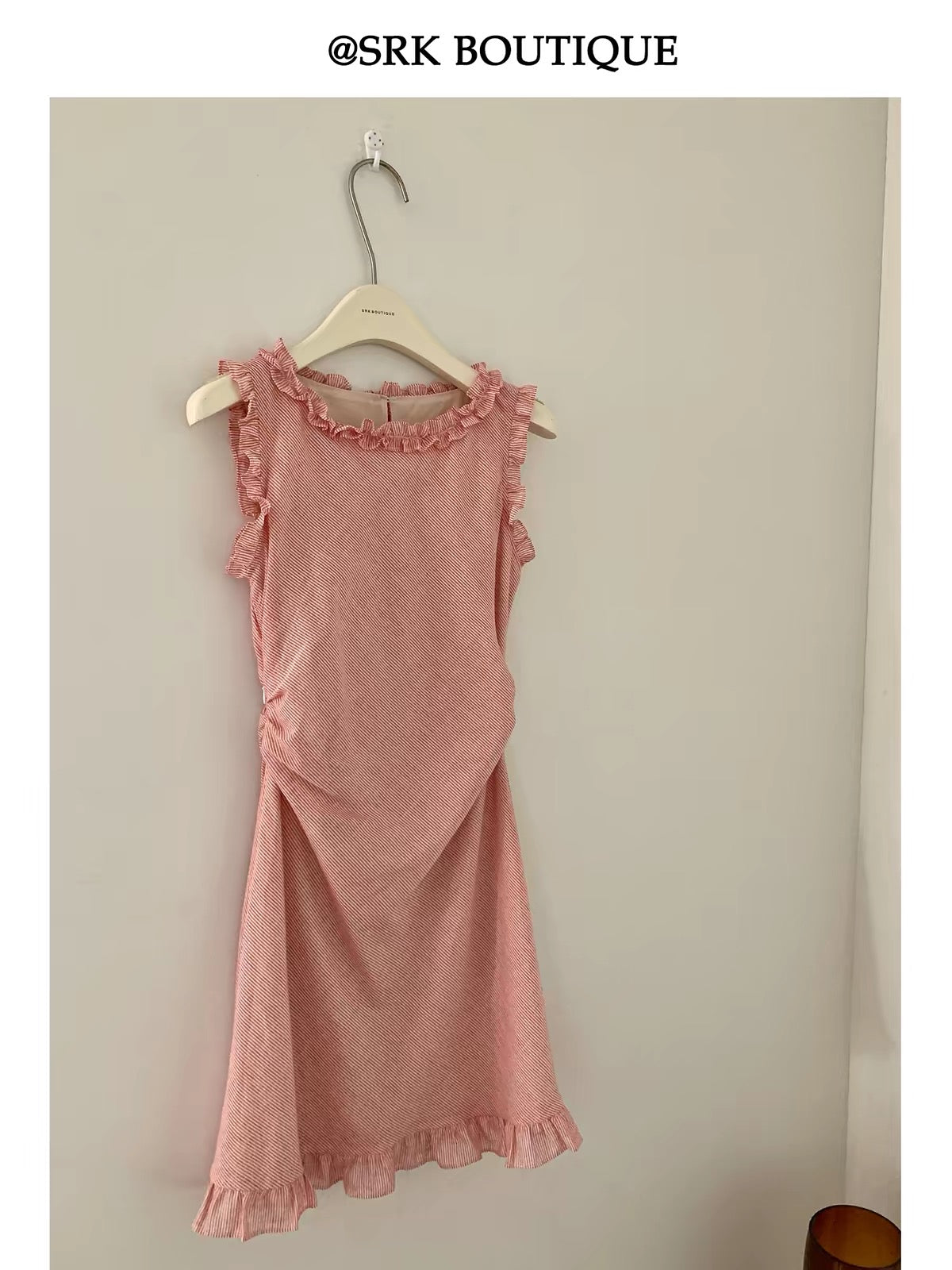 SRK French-style sleeveless dress featuring an elegant lettuce-edge design and a waist-cinching, slimming fit—perfect for petite figures.