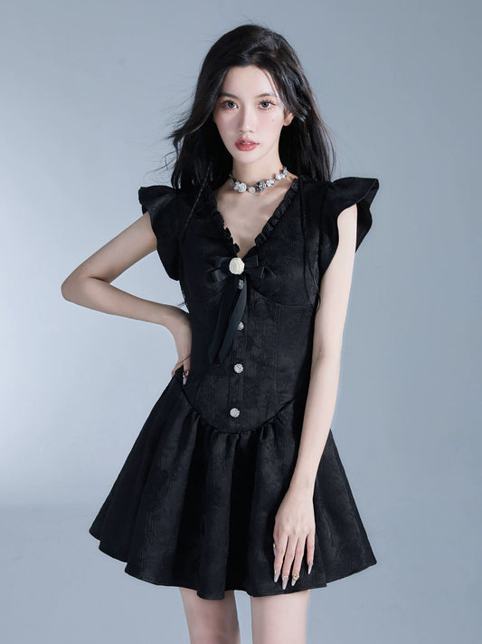 [Ready Stock] Fragile Store Dinner-style Little Flying Sleeve Dress French Temperament Princess V-Neck Little Black Dress