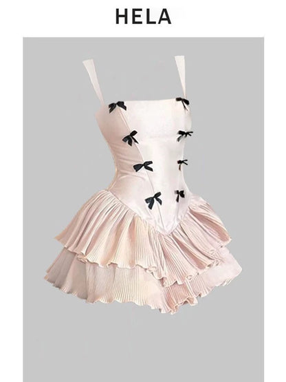 HELA fat mm pure desire style bow suspender dress female spring and summer 2024 large size thousand gold feeling waist stitching skirt
