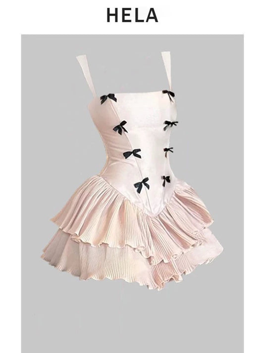 HELA fat mm pure desire style bow suspender dress female spring and summer 2024 large size thousand gold feeling waist stitching skirt