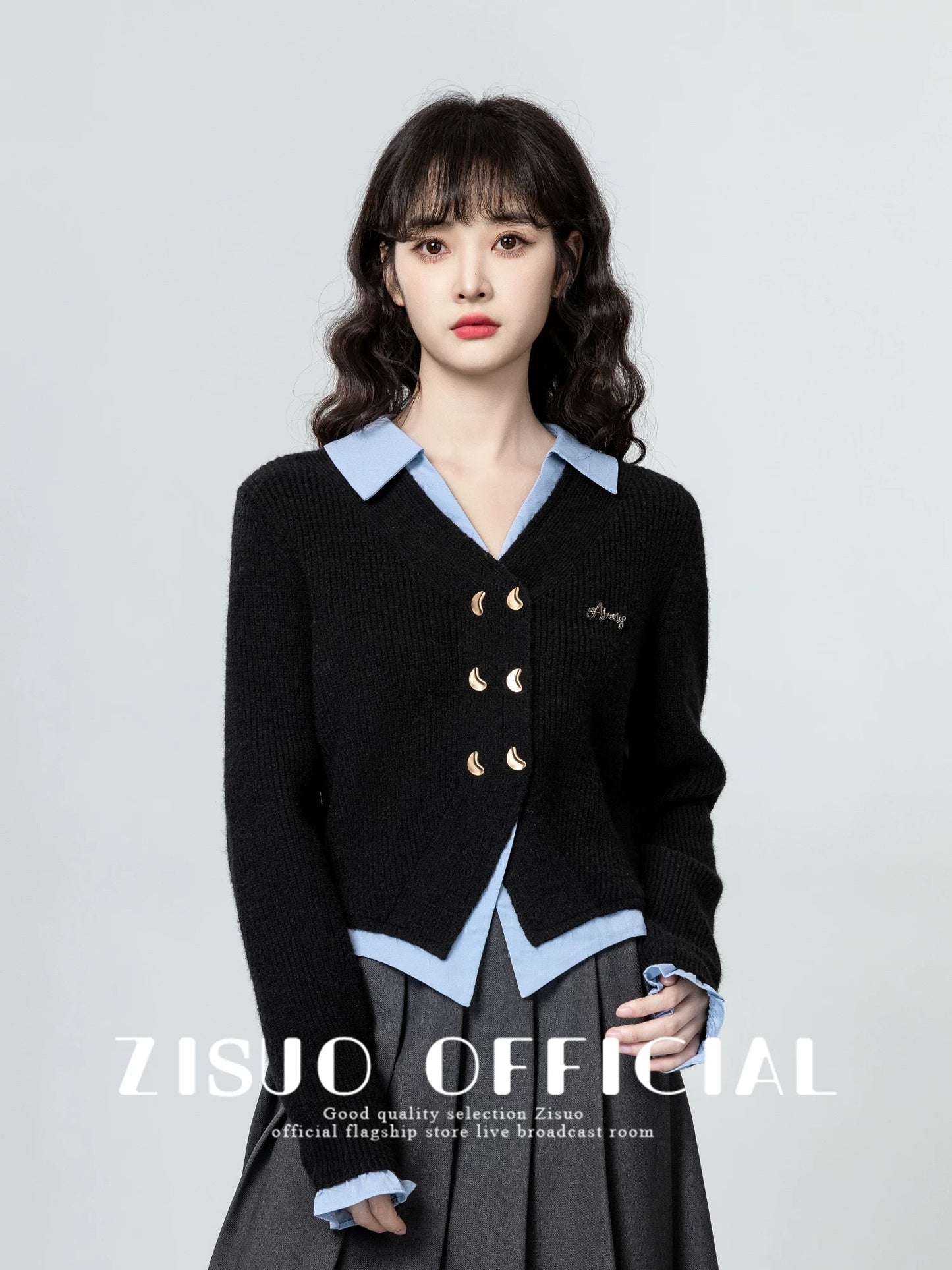 Black fake two-piece V-neck knitted cardigan women's spring and autumn 2025 autumn new contrast color sweater jacket short top