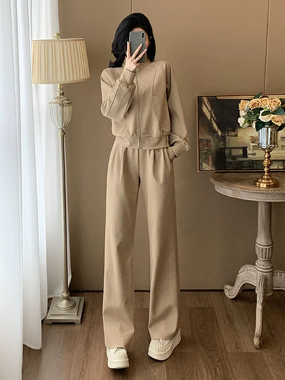 Khaki sports and leisure suit for women in spring and autumn, fashionable, high-end sweatshirt, straight pants, two-piece set, slimming