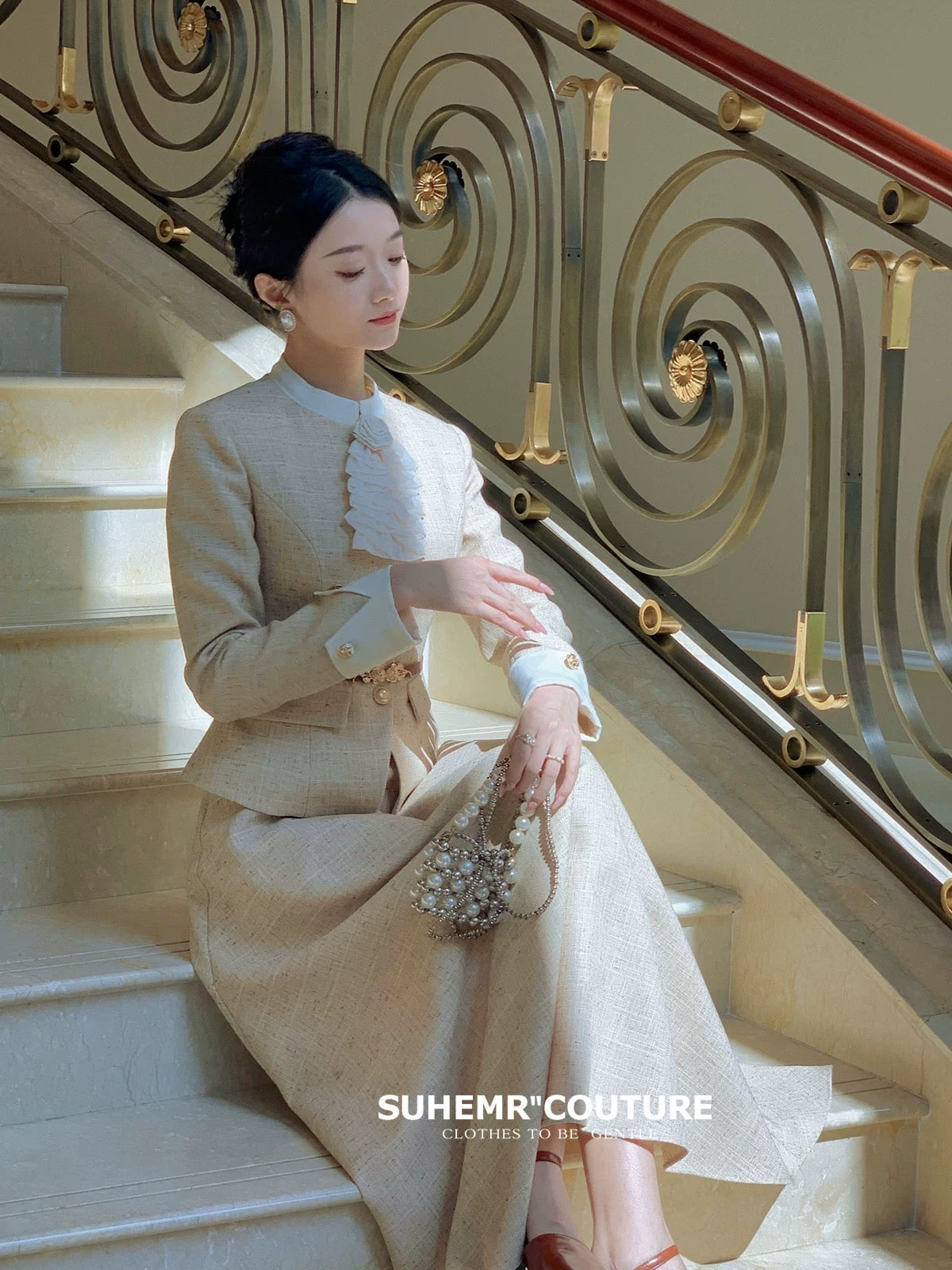 SUHEMR Suha [Oatmeal-colored Autumn] Xiaoxiangfeng Waist Jacket 2023 Winter A-Line Swing Skirt Suit