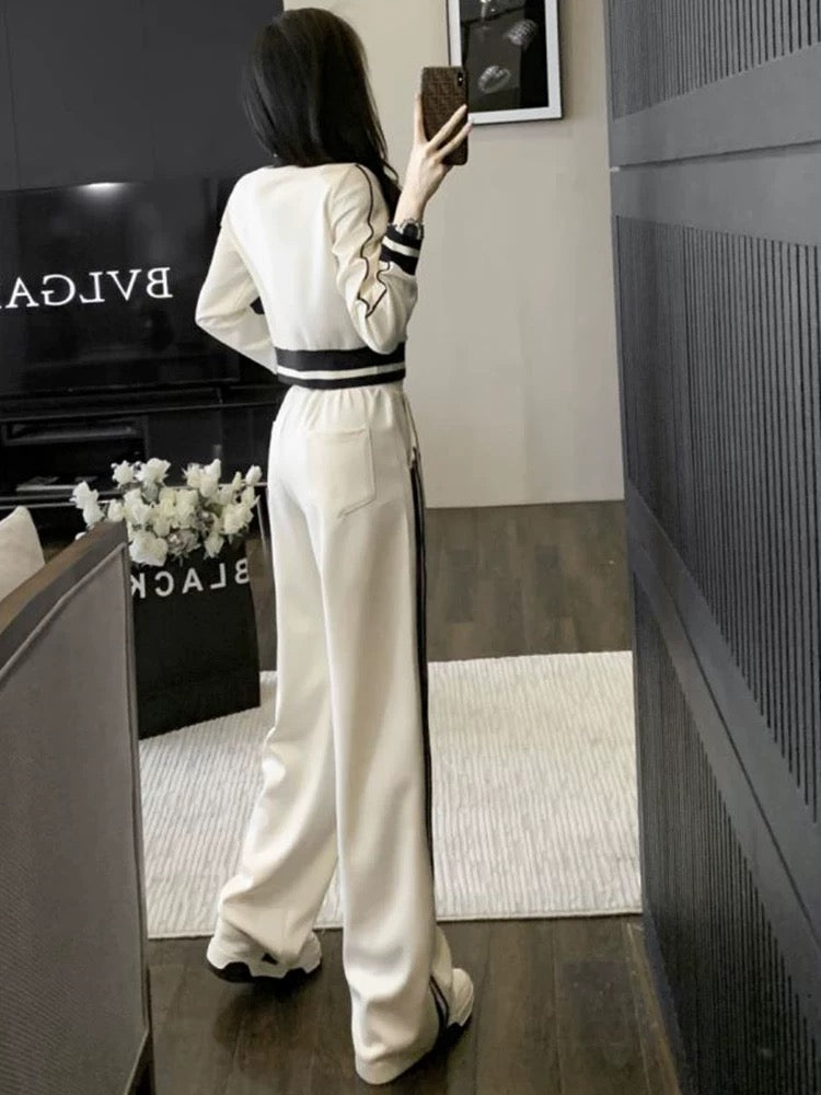 High-end European casual sports suit for women in autumn and winter, fashionable velvet cardigan, sweatshirt, small jacket, straight pants two-piece set
