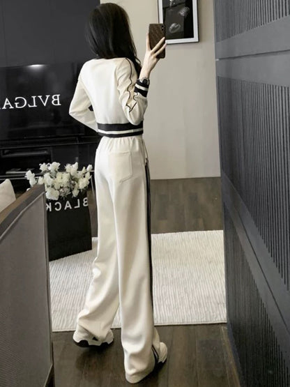 High-end European casual sports suit for women in autumn and winter, fashionable velvet cardigan, sweatshirt, small jacket, straight pants two-piece set