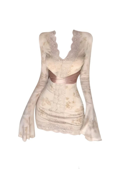 GAOSITONG Pure Desire Style Lace Splicing V-Neck Trumpet Sleeve Dress Women Autumn and Winter 2024 Waist Hip Skirt