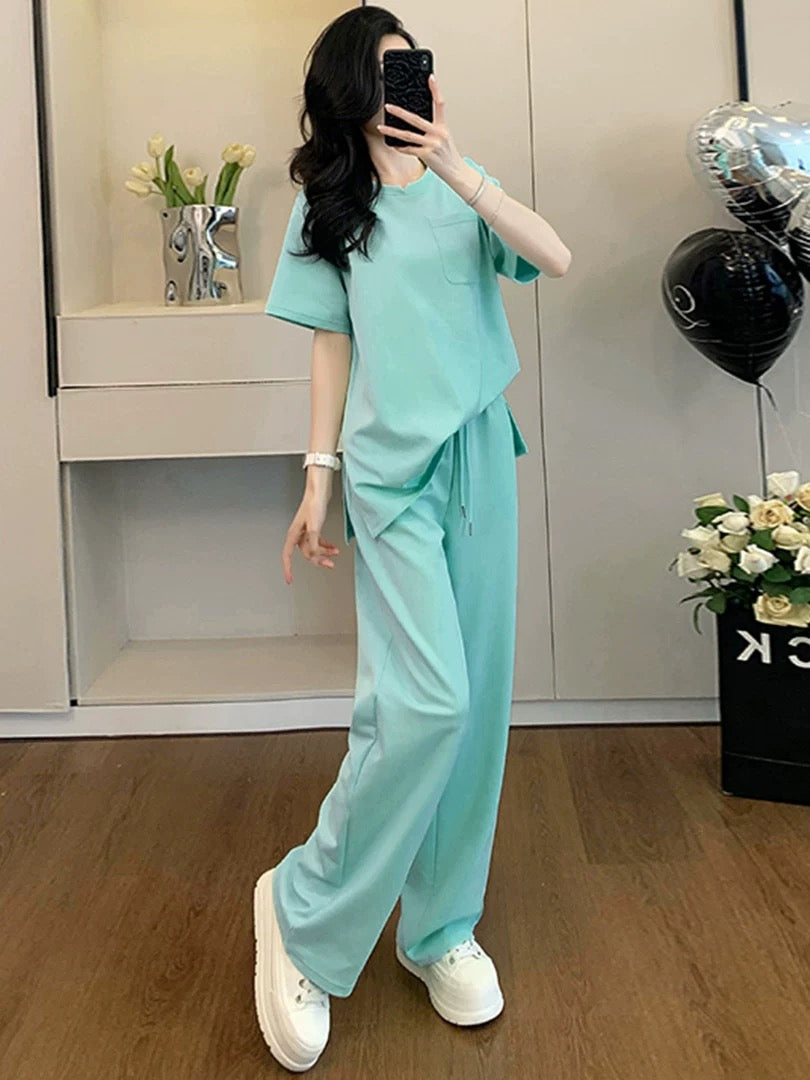 Fashionable and age-reducing casual sports suit for women 2025 summer loose and slim blue short-sleeved T-shirt wide-leg pants two-piece suit