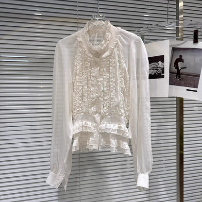 Popular online style, 2026 Spring New Arrival: Sweet and alluring chiffon blouse with ruffled trim and metal button shorts set.