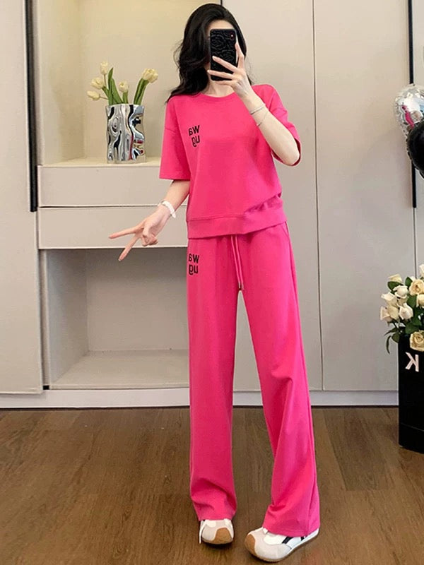 Fashionable street casual sports suit for women 2025 summer age-reducing rose red short-sleeved T-shirt wide-leg pants two-piece suit
