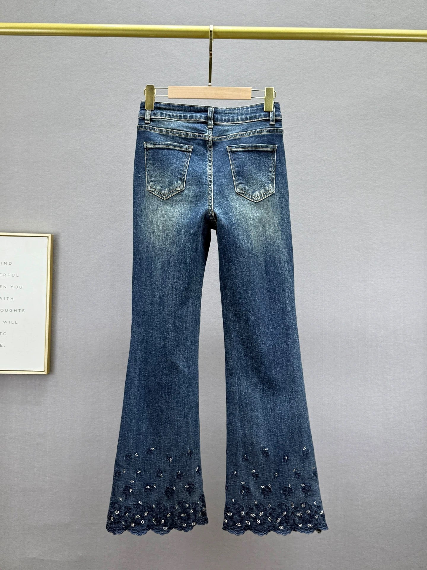 ins European hot diamond denim flared pants women 2025 autumn new elastic high waist slim fit plus length pants