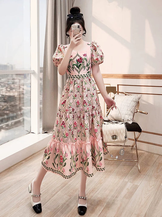 Heavy industry skirt with diamonds 2024 new women's summer mid-length pink floral square collar small fresh dress