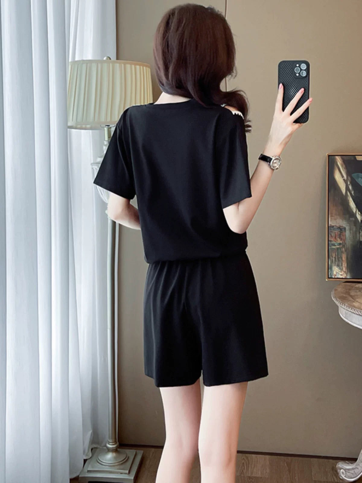 Summer new design niche leisure sports suit black off-shoulder short-sleeved top shorts two-piece suit women's clothing