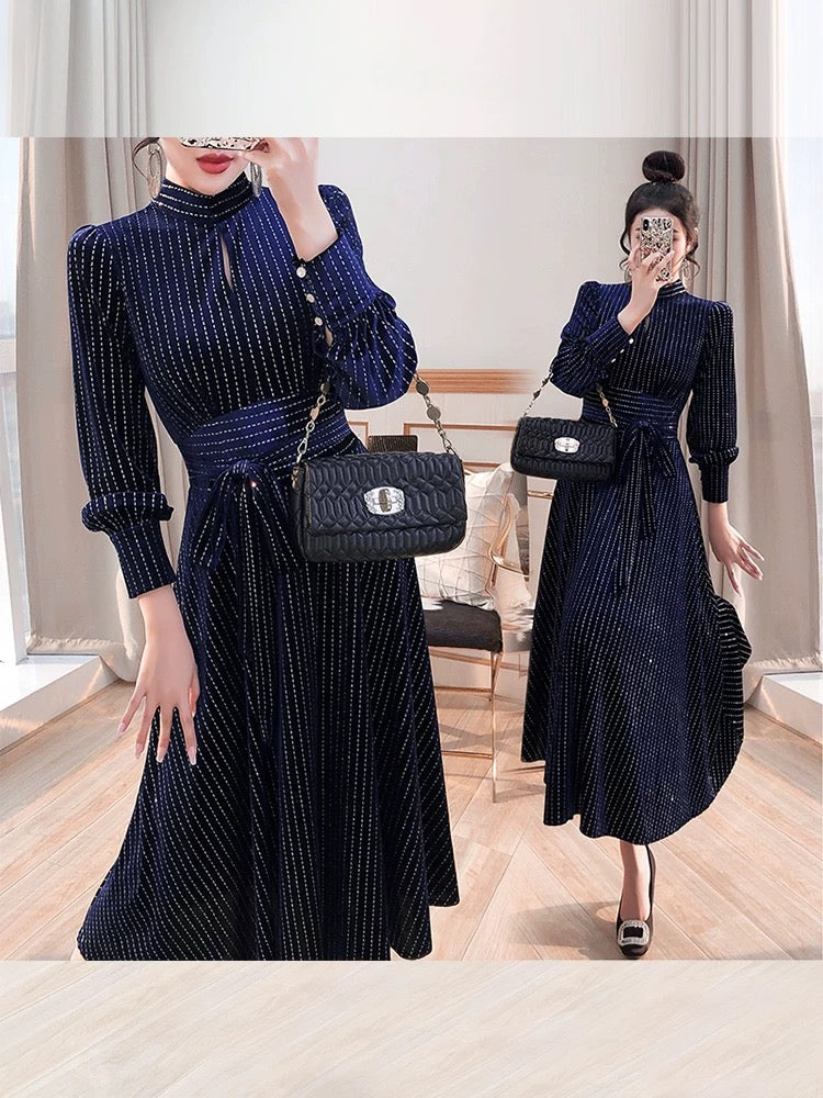 Waist-cinching skirt with various styles and temperament 2024 new women's autumn long skirt blue high-end velvet dress