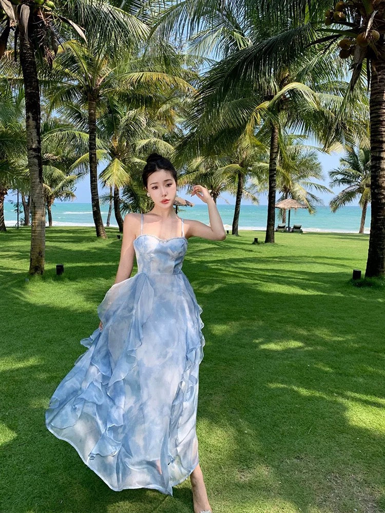 Seaside holiday leisure style temperament dress summer 2025 new style with diamond gentle high-end waist long skirt