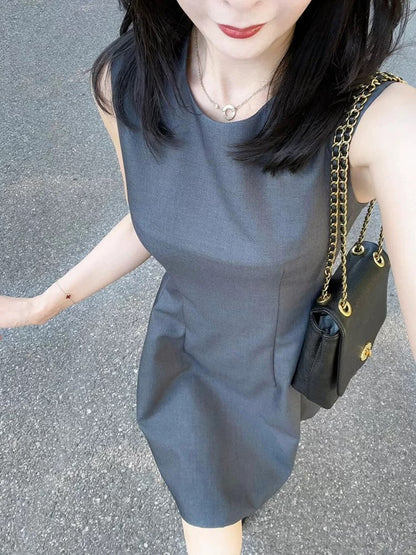 French high-end round-neck gray sleeveless vest dress for women in summer with small waist and slim temperament short skirt