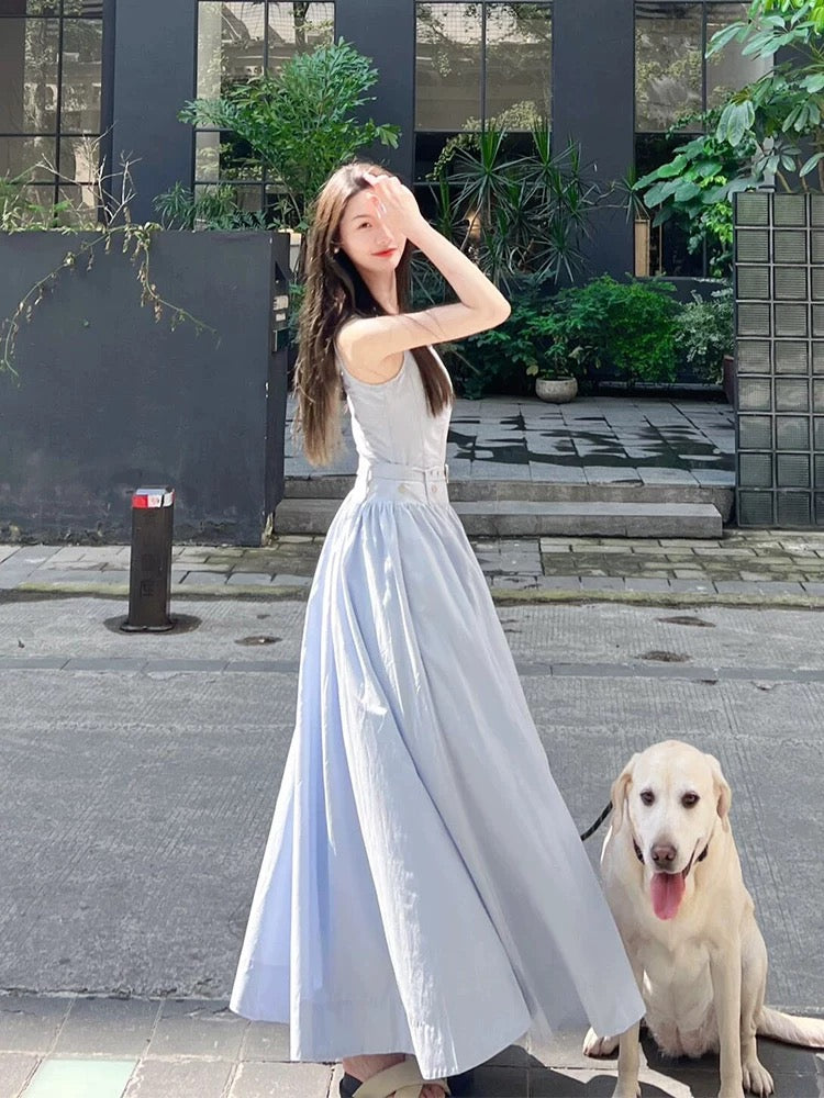 Sleeveless blue vest for women in summer French style high-end fashion age-reducing cold style salty outfit dress two-piece suit