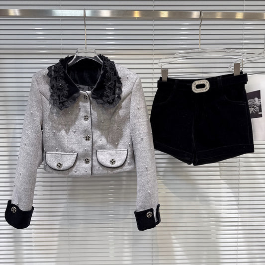 Popular online style 2025 winter new French elegant small collar beaded quilted jacket + velvet shorts set