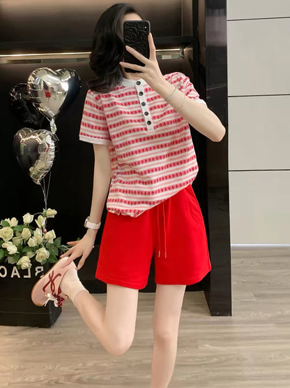 Stylish & Trendy Women's Striped Short-Sleeve Set (Summer 2026) – Casual, Loose-Fit Two-Piece Outfit with Shorts; Ideal for Running & Slimming Look