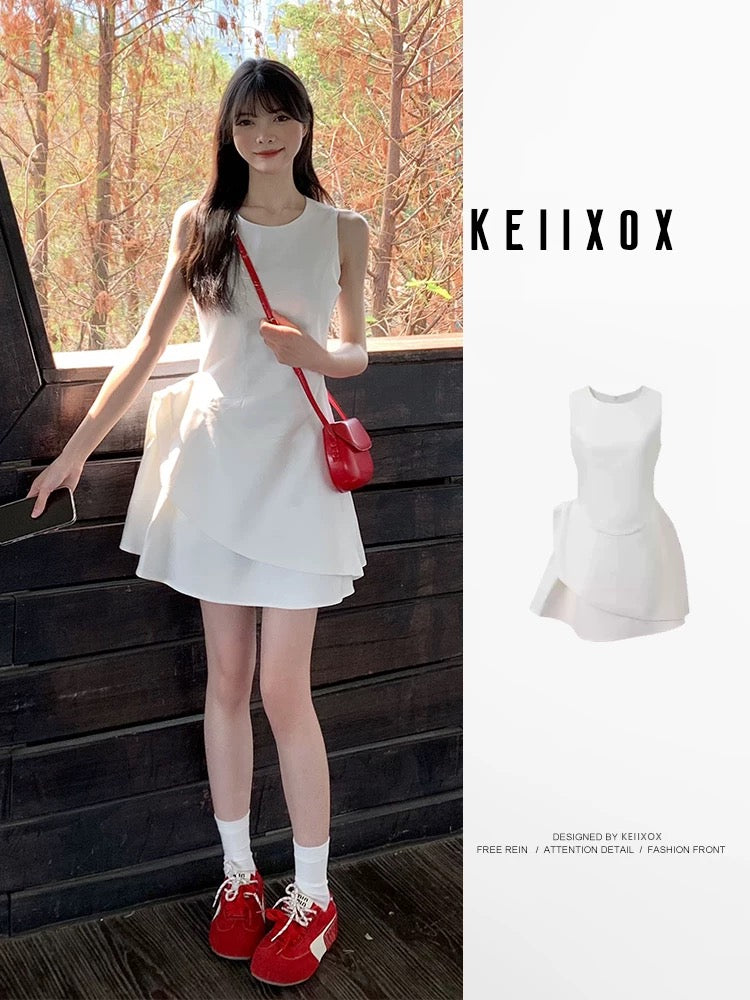 French sleeveless white vest dress for women in summer with small waist and temperament irregular sweet princess short skirt