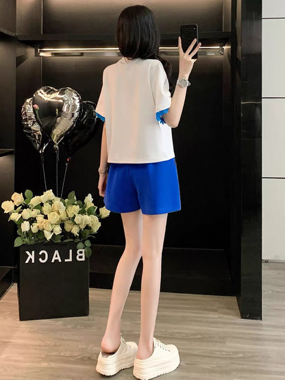 Trendy Hong Kong-style women's summer short-sleeve and shorts two-piece set; loose, casual, and sporty; youthful and slimming.