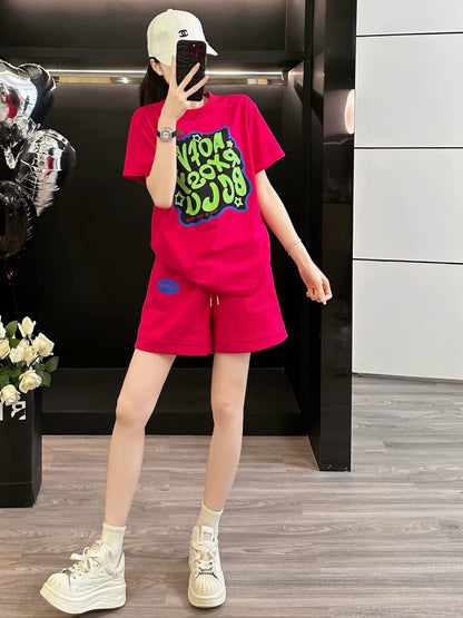 Stylish Printed Short-Sleeve Set for Women (Summer 2026) – Casual Two-Piece Outfit with Shorts; Loose, Youthful Fit; Ideal for Running or Sports.