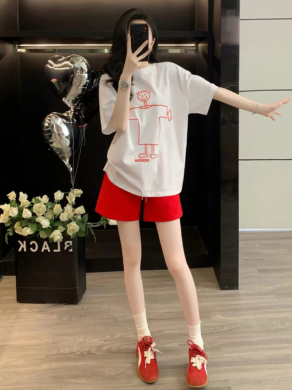Women's Summer 2026 Trendy Loose-Fit Printed Short-Sleeve Set – Stylish Casual Sporty Two-Piece Outfit with Shorts (Flattering/Slimming Fit)