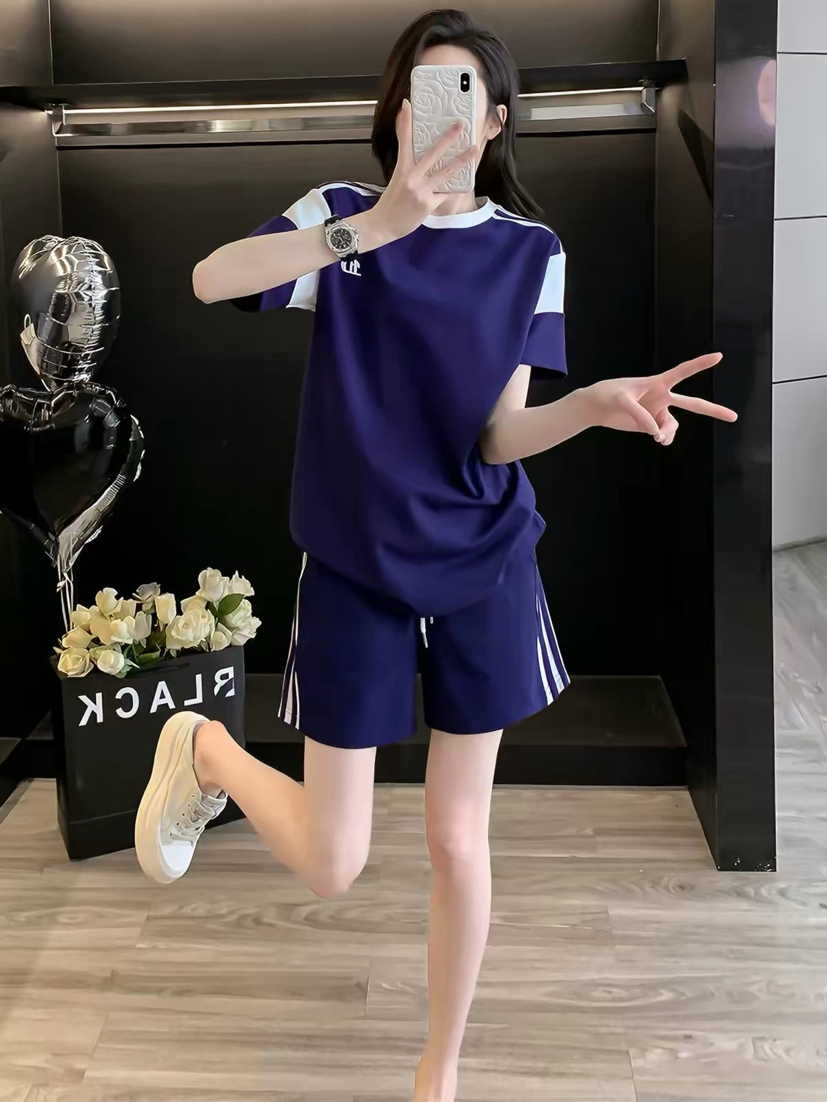 Stylish Blue Short-Sleeve Summer Set for Women (2026 Korean-Style Trendy Casual Two-Piece Outfit with Shorts – Loose Fit for Sports & Running)