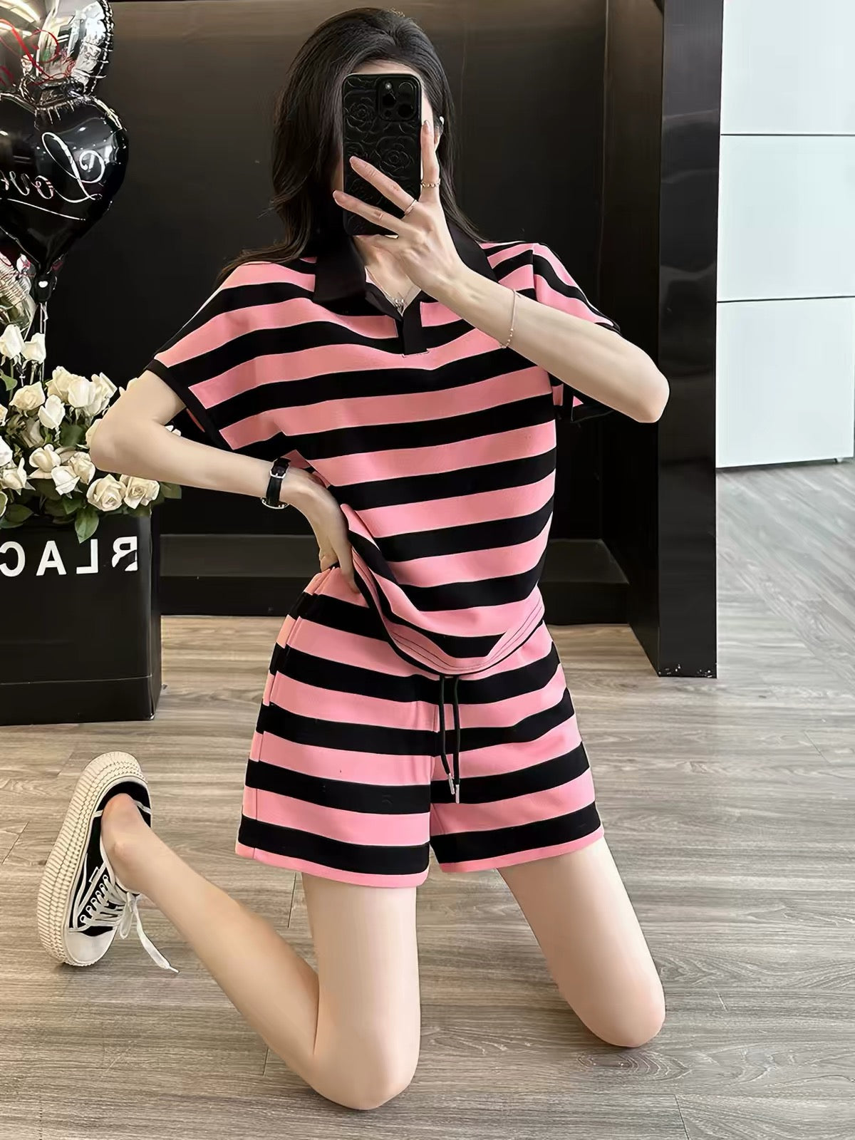 Women's Summer 2026 Polo-Collar Striped Short-Sleeve Sports Set – Stylish, Youthful, Loose-Fit, Slimming Two-Piece Set with Shorts