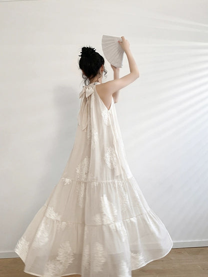 2024 Spring and Summer New French Retro Apricot Embroidered Halter Dress Sleeveless Off-The-Shoulder Large Swing Holiday Style Long Dress