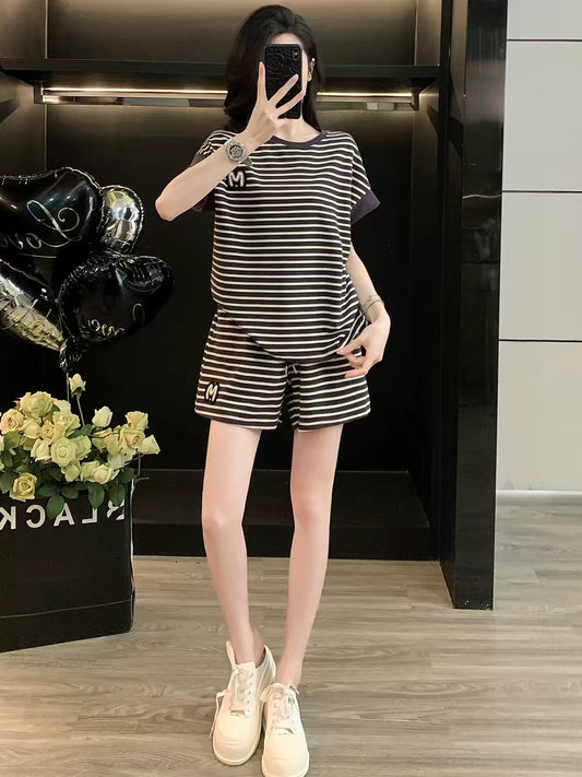 Women's Summer 2026 Stylish & Youthful Sporty Two-Piece Set: Striped Short-Sleeve Top & Shorts – Loose, Casual, and Ideal for Running