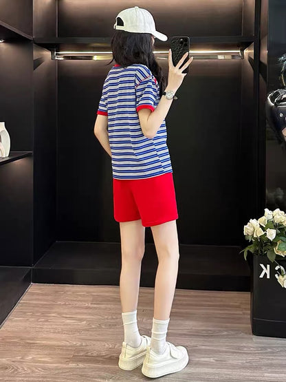 Stylish & Trendy Women's Striped Short-Sleeve Set (Summer 2026) – Casual Sporty Two-Piece Outfit with Shorts; Loose, Slimming Fit, Suitable for Running