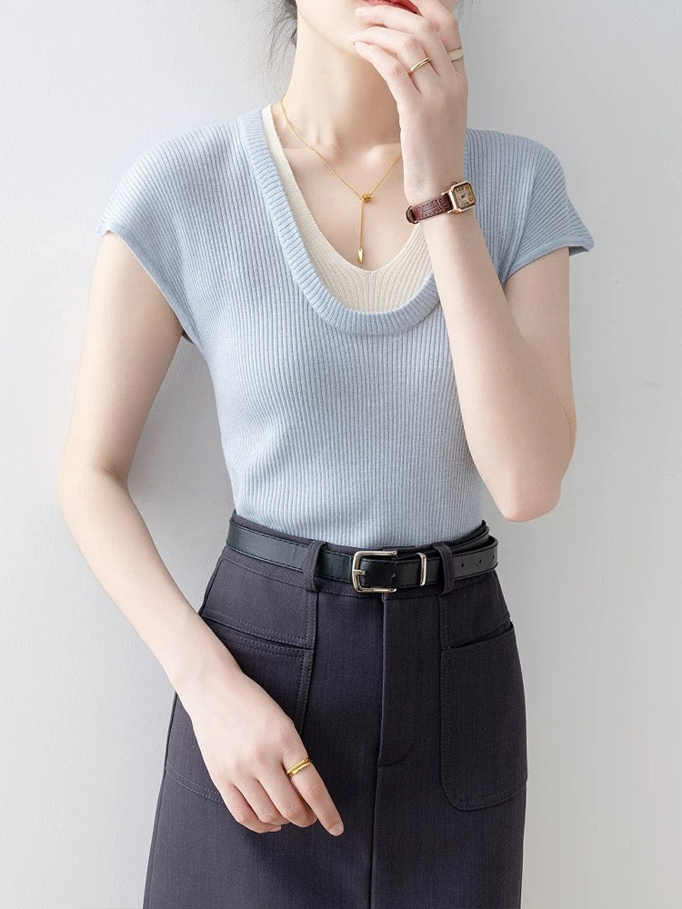 Knitted sweater women 2025 new summer blue V-neck slim fit pullover thin fake two-piece small fragrance style short-sleeved top