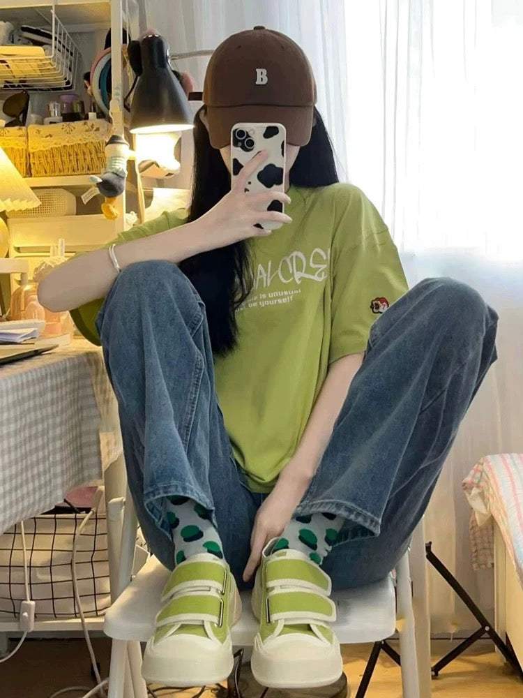 Summer dopamine outfit! Unique and chic straight shoulder short-sleeved T-shirt for women in summer, whitening and fashionable, flesh-covering tops ins