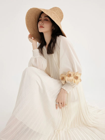 Signer French 2024 new mid-length design niche spring and summer temperament large swing waist pleated dress for children