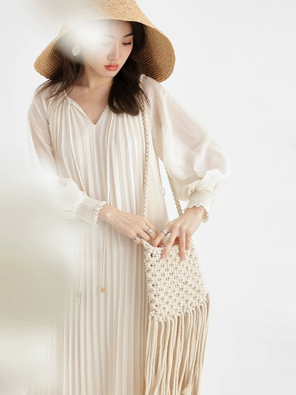 Signer French 2024 new mid-length design niche spring and summer temperament large swing waist pleated dress for children