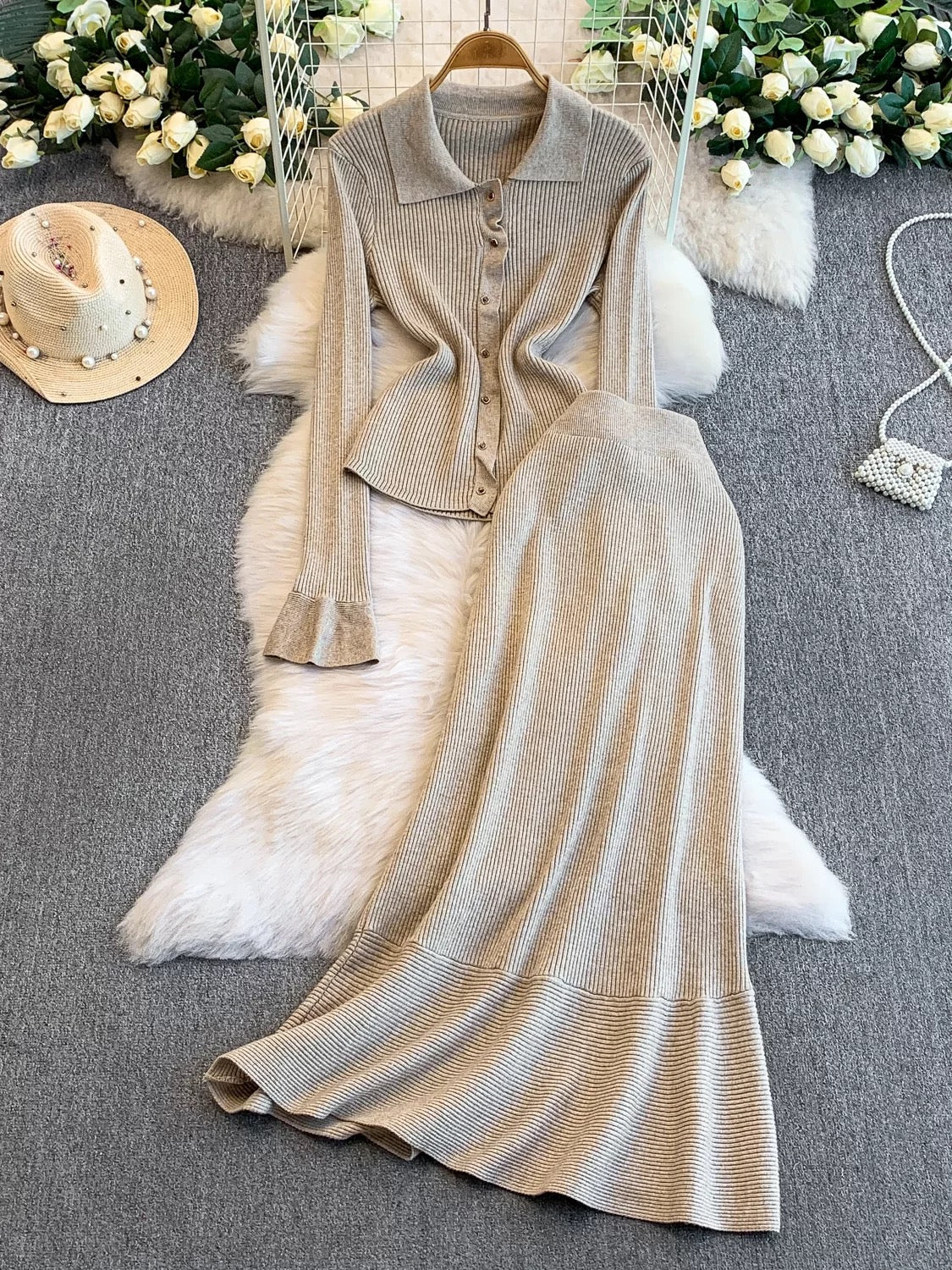 French-style elegant goddess look: fashionable single-breasted flared sleeve knit shirt and slim-fitting ruffled long skirt set