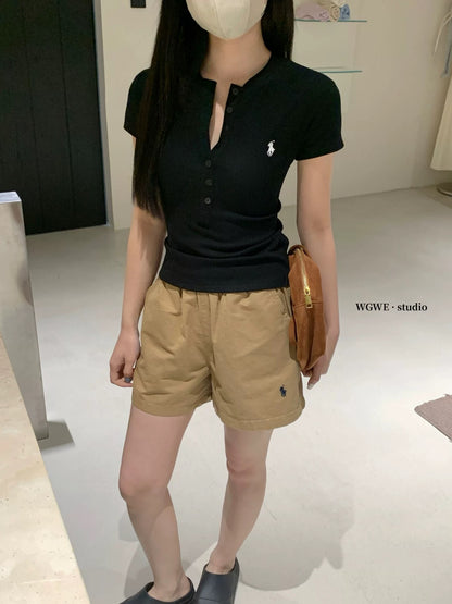 【WGWE】2025 Summer New Women's Design Button-up Small Hot Girl Embroidered Short-sleeved T-shirt Top