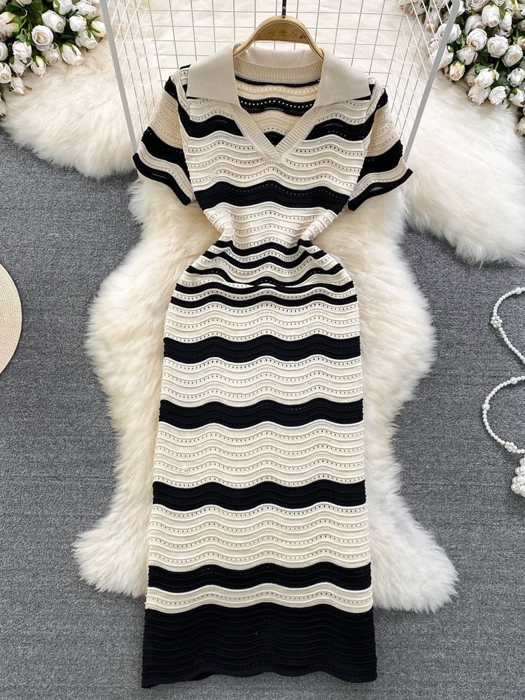 Summer sexy short-sleeved polo collar A-line striped knit dress with a slim waist, elegant and classy long dress
