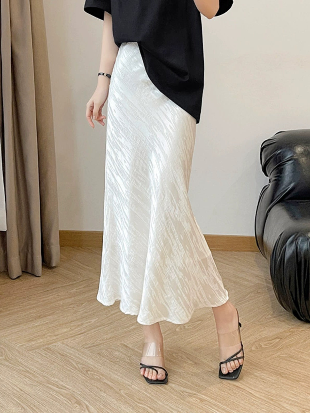 High-waisted opaque white fishtail acetate satin skirt for women summer