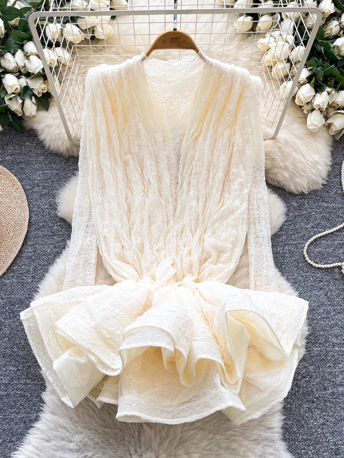 European and American style elegant long-sleeved dress for women, autumn style, mesh ruffled hem design, puffy short skirt