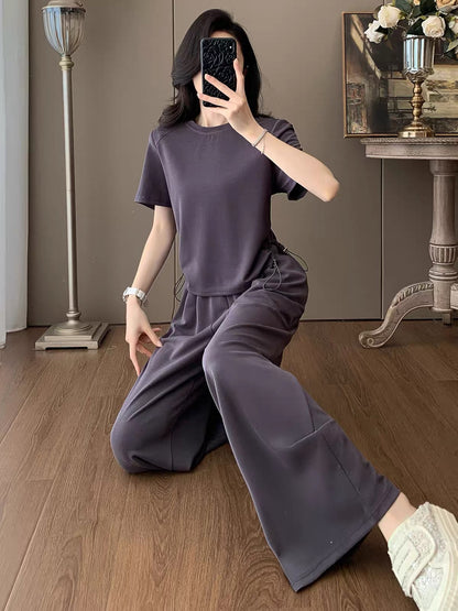Women's Summer 2026 Casual Sporty Two-Piece Set: Stylish, Youthful Short-Sleeve Top & Wide-Leg Trousers – Loose Fit with a Premium, Drapey Feel.