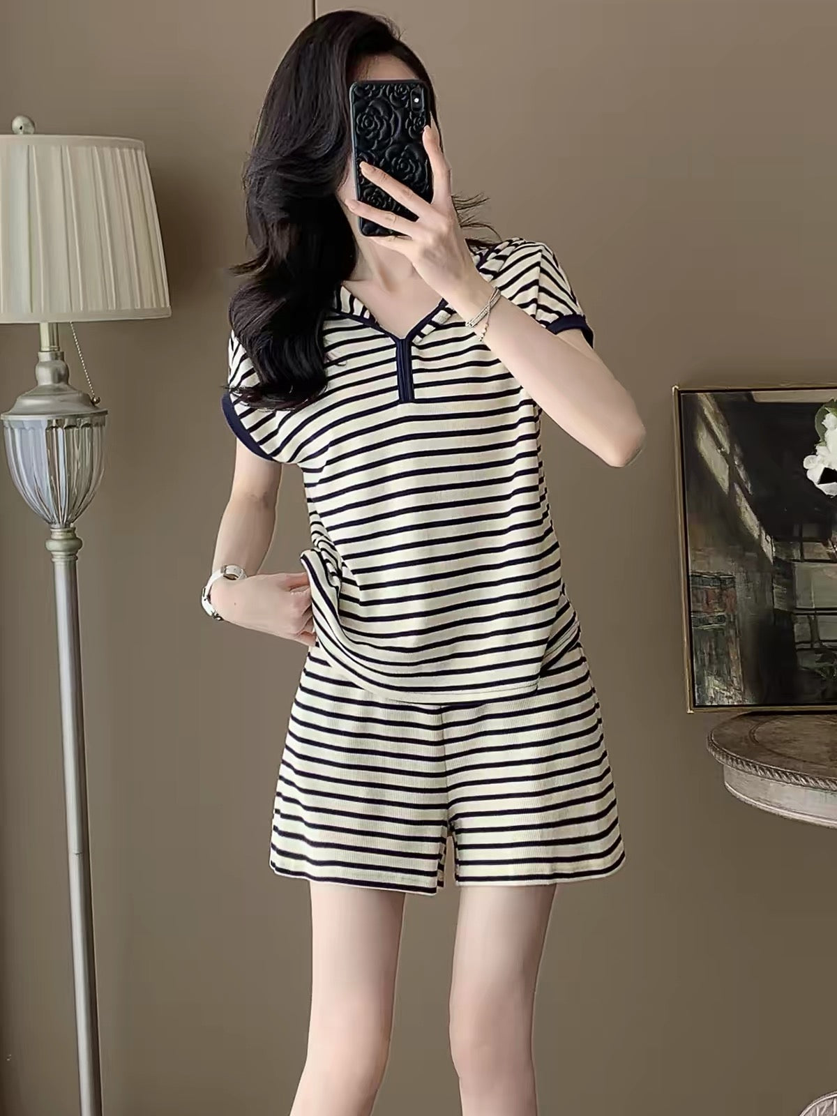 Women's Summer 2026 Striped Hooded Short-Sleeve & Shorts Two-Piece Set – Stylish, Youthful, Slimming Casual Sportswear Outfit