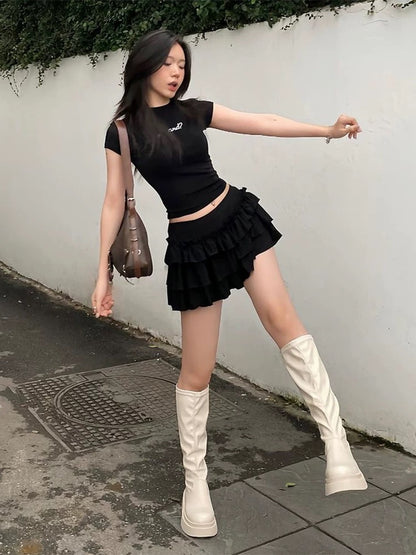 #Sisjuly# Black Swan sweet, cool, sexy and versatile T-shirt, high-waisted flesh-covering layered skirt, two-piece set for women