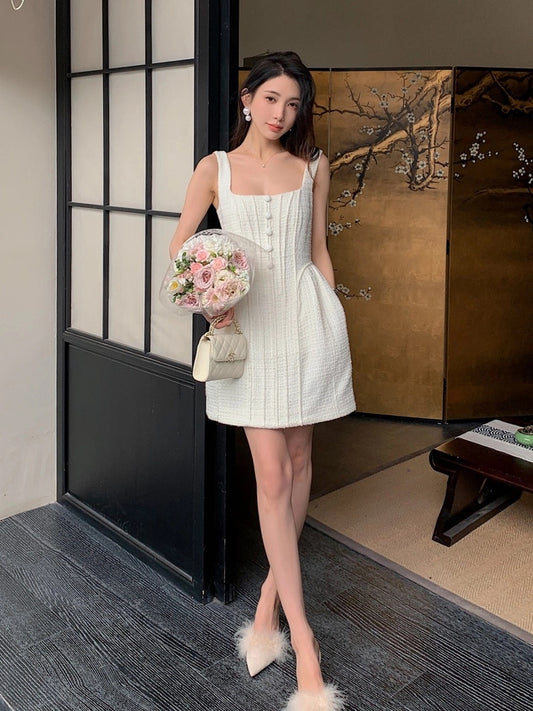 French style pure desire design slim waist milky white tank top dress bud skirt Ma Xiaomei's same style