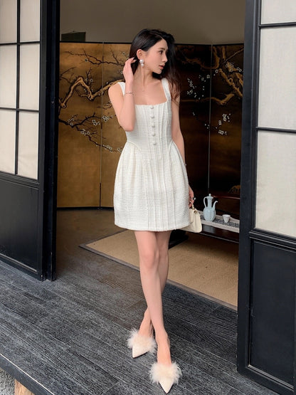 French style pure desire design slim waist milky white tank top dress bud skirt Ma Xiaomei's same style