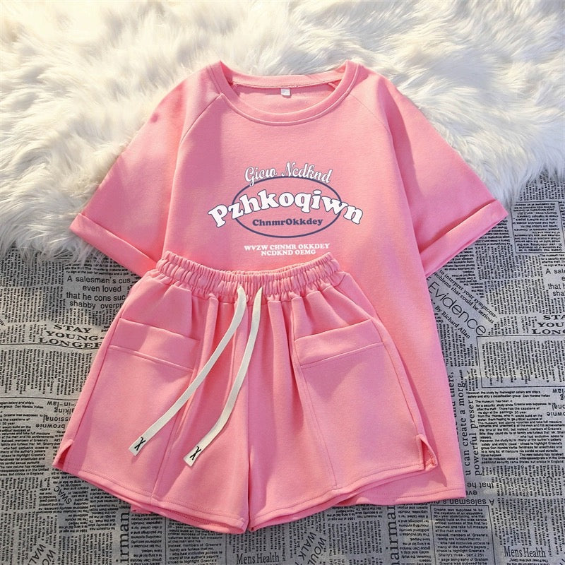 Short-sleeved shorts casual two-piece suit for small women summer new style internet celebrity student fashion running sports loose