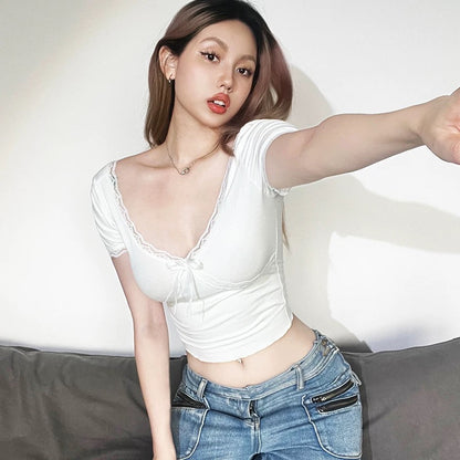 #Sisjuly#Niche hot girl lace sexy V-neck all-match T-shirt for women Designed temperament slimming top