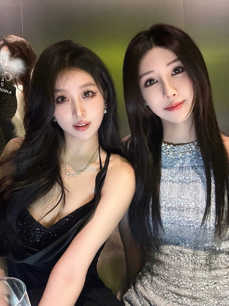 High-end little black dress, slim waist, hip-hugging short skirt, Hepburn-style suspender dress, new style for spring and summer