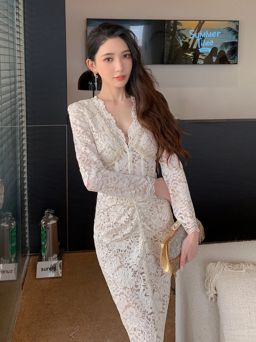 French retro palace style high-end light luxury hand-ordered long lace slim dress short-sleeved V-neck dress